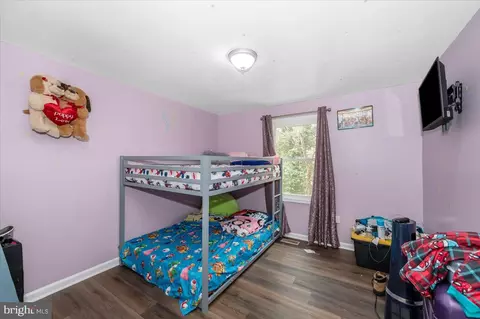 Bedroom - 1864 Murdock Ct, Frederick, MD 21702 photo 4 of 7