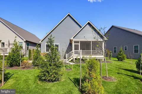 Exterior - 2605 Broadleaf Dr, Frederick, MD 21702 photo 6 of 10
