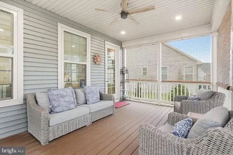Exterior - 2605 Broadleaf Dr, Frederick, MD 21702 photo 3 of 10