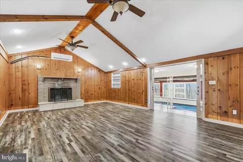 Living - 4835 Shookstown Rd, Frederick, MD 21702 photo 6 of 8