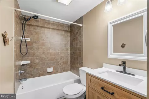 Bath - 4835 Shookstown Rd, Frederick, MD 21702 photo 1 of 1