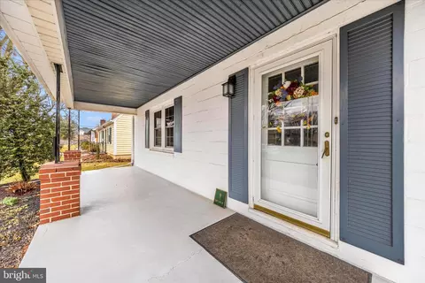 Exterior - 9 E 13th St, Frederick, MD 21701 photo 4 of 12