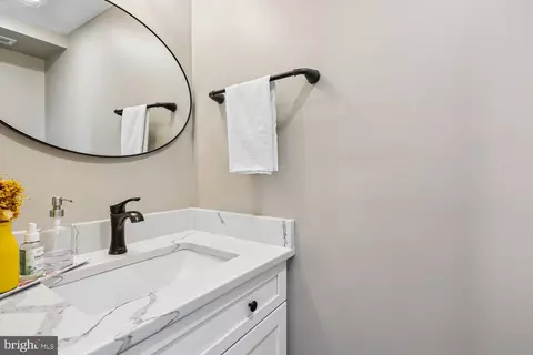 Bath - 30 Hamilton Ave, Frederick, MD 21701 photo 1 of 3