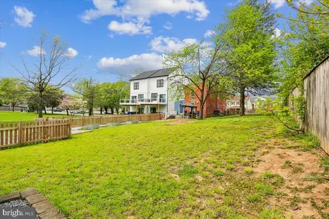 Exterior - 30 Hamilton Ave, Frederick, MD 21701 photo 5 of 7