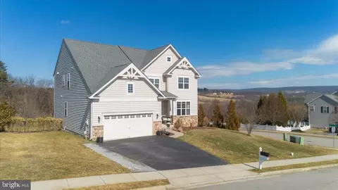 1006 Hunters Knls, Myersville, MD 21773