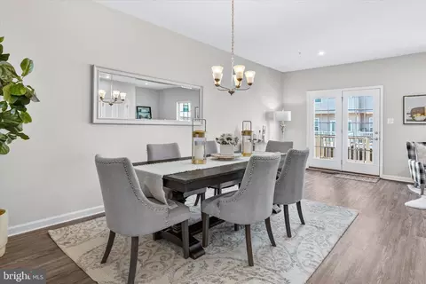 Dining - 6004 Krantz Dr, Frederick, MD 21703 photo 2 of 2