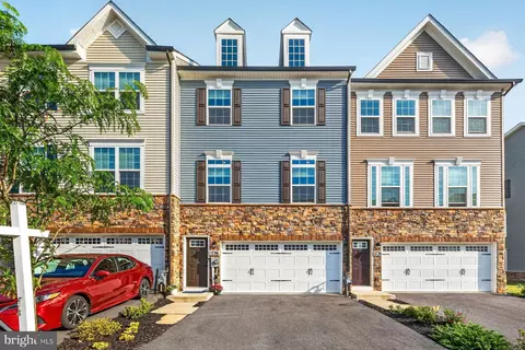 1736 Atlas Dr, Frederick, MD 21702