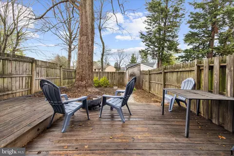 Exterior - 47 Vienna Ct, Frederick, MD 21702 photo 8 of 13
