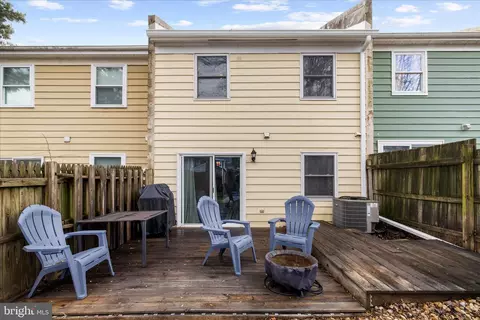 Exterior - 47 Vienna Ct, Frederick, MD 21702 photo 10 of 13