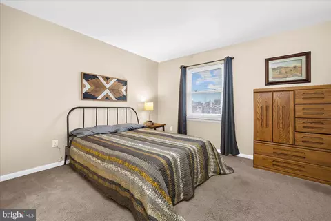 Bedroom - 47 Vienna Ct, Frederick, MD 21702 photo 4 of 6