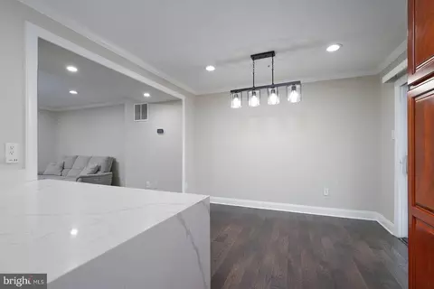 Entry Way - 6722 Mallard Ct, Frederick, MD 21703 photo 3 of 4