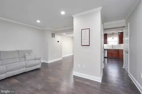 Entry Way - 6722 Mallard Ct, Frederick, MD 21703 photo 1 of 4