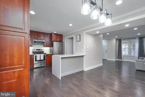 Entry Way - 6722 Mallard Ct, Frederick, MD 21703 photo 2 of 4