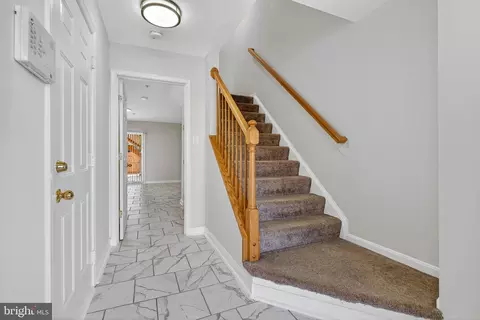 Entry Way - 2439 Wynfield Ct, Frederick, MD 21702 photo 2 of 2