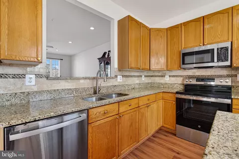 Kitchen - 2439 Wynfield Ct, Frederick, MD 21702 photo 4 of 4
