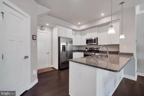 Kitchen - 6018 Leben Dr, Frederick, MD 21703 photo 1 of 2