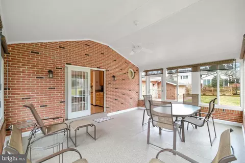 Exterior - 8010 Glendale Dr, Frederick, MD 21702 photo 5 of 11