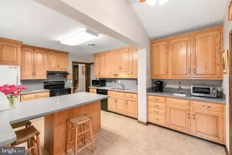 Kitchen - 8010 Glendale Dr, Frederick, MD 21702 photo 6 of 6