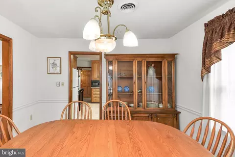 Dining - 8010 Glendale Dr, Frederick, MD 21702 photo 2 of 2