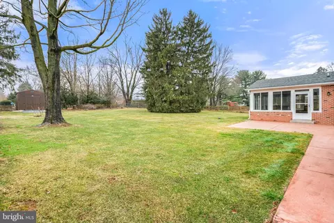 Exterior - 8010 Glendale Dr, Frederick, MD 21702 photo 7 of 11