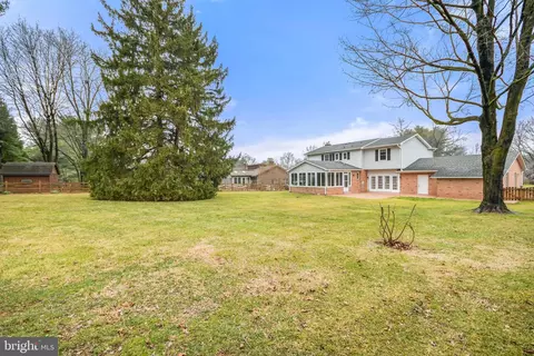 Exterior - 8010 Glendale Dr, Frederick, MD 21702 photo 8 of 11
