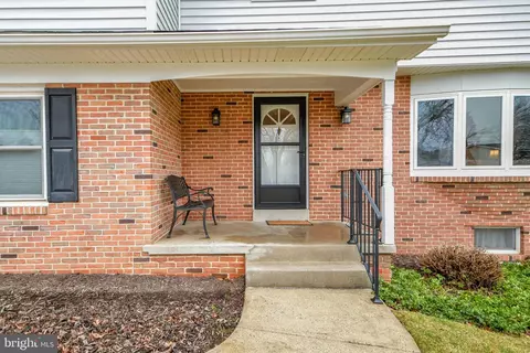 Exterior - 8010 Glendale Dr, Frederick, MD 21702 photo 2 of 11