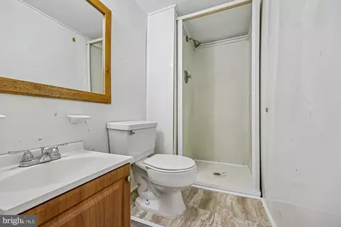 Bath - 58 Apple Way, Frederick, MD 21703 photo 6 of 6