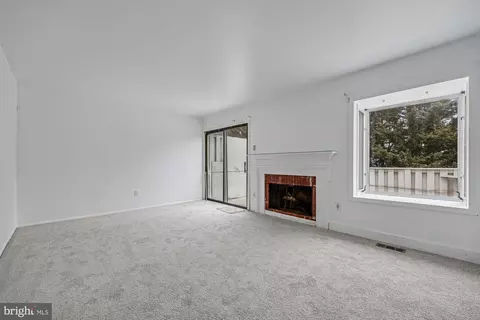 Living - 58 Apple Way, Frederick, MD 21703 photo 4 of 8