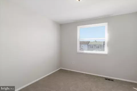 Bedroom - 6734 Fallow Hill Ct, Frederick, MD 21703 photo 1 of 3