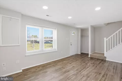 Living - 6734 Fallow Hill Ct, Frederick, MD 21703 photo 1 of 2