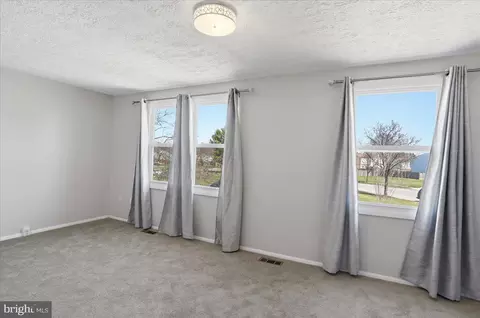 Bedroom - 6734 Fallow Hill Ct, Frederick, MD 21703 photo 3 of 3