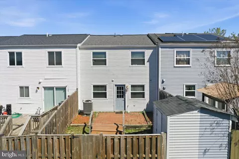 Exterior - 6734 Fallow Hill Ct, Frederick, MD 21703 photo 3 of 4