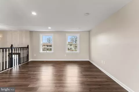 Living - 1394 Rollinghouse Dr, Frederick, MD 21703 photo 2 of 6