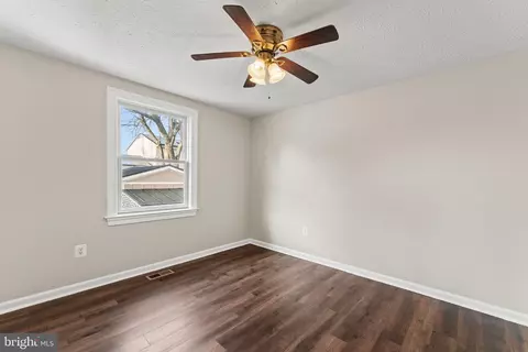 Bedroom - 1394 Rollinghouse Dr, Frederick, MD 21703 photo 1 of 1