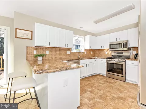 Kitchen - 6223 Cliffside Ter, Frederick, MD 21701 photo 1 of 7