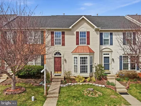 5126 Mclauren Ln, Frederick, MD 21703
