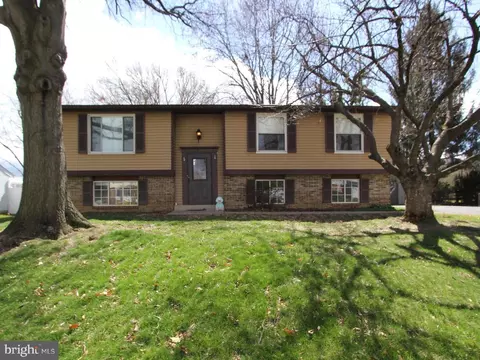 9411 Daysville Ave, Walkersville, MD 21793