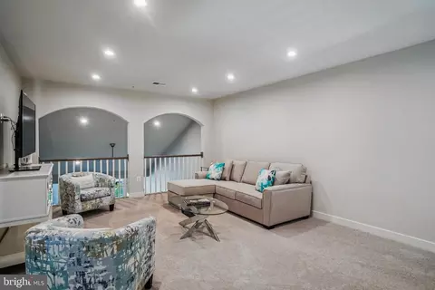Entry Way - 6126 Dock St, Frederick, MD 21703 photo 9 of 12