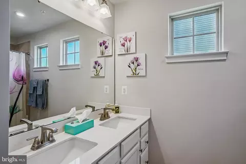 Bath - 6126 Dock St, Frederick, MD 21703 photo 1 of 2