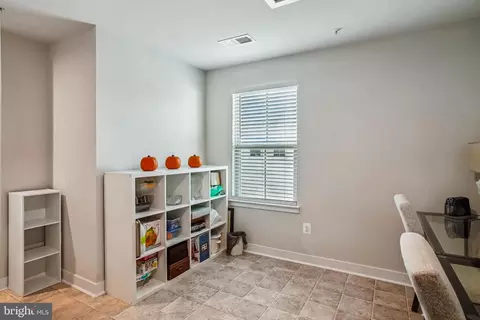 Entry Way - 6126 Dock St, Frederick, MD 21703 photo 11 of 12
