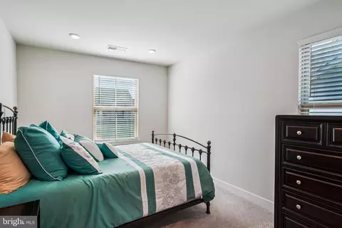 Bedroom - 6126 Dock St, Frederick, MD 21703 photo 5 of 6