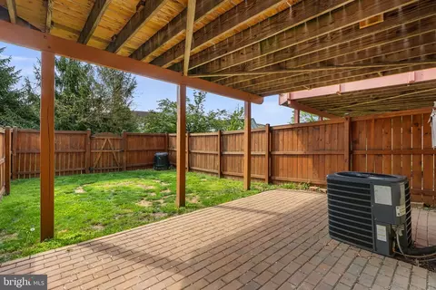 6647 Mcgrath Pl, Frederick, MD 21703 photo 28
