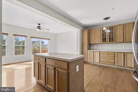 6647 Mcgrath Pl, Frederick, MD 21703 photo 12