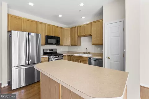6647 Mcgrath Pl, Frederick, MD 21703 photo 10