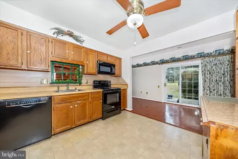 Kitchen - 5798 Box Elder Ct, Frederick, MD 21703 photo 1 of 6