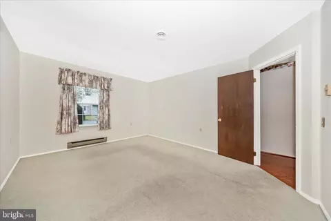 Bedroom - 5798 Box Elder Ct, Frederick, MD 21703 photo 4 of 5