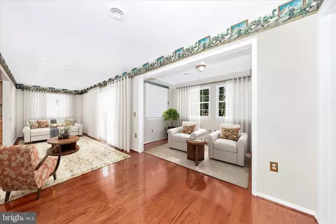 Living - 5798 Box Elder Ct, Frederick, MD 21703 photo 7 of 10