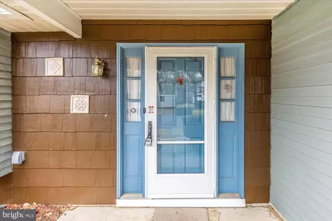 Entry Way - 5798 Box Elder Ct, Frederick, MD 21703 photo 3 of 3