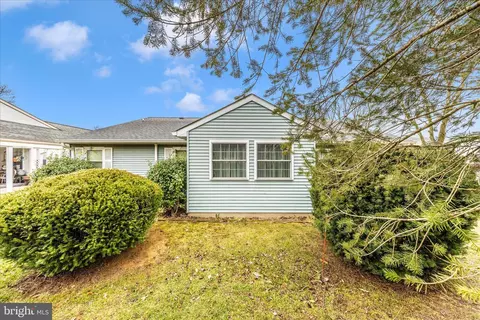 Exterior - 5798 Box Elder Ct, Frederick, MD 21703 photo 6 of 11