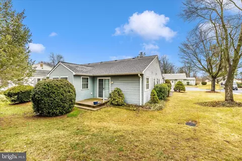 Exterior - 5798 Box Elder Ct, Frederick, MD 21703 photo 5 of 11